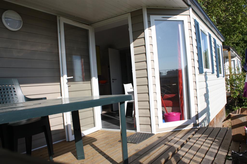Camping Le Rhone Tournon-sur-Rhone Rum bild