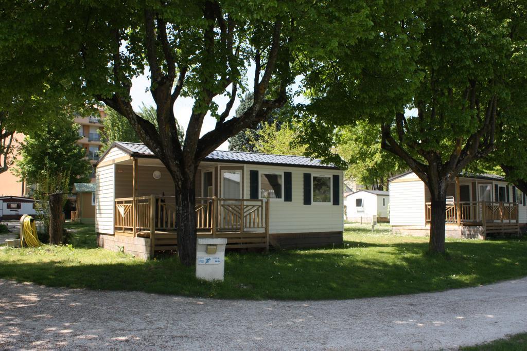 Camping Le Rhone Tournon-sur-Rhone Exteriör bild