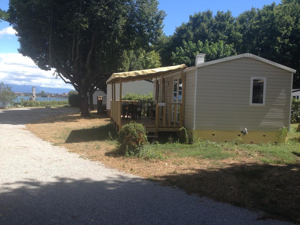 Camping Le Rhone Tournon-sur-Rhone Exteriör bild